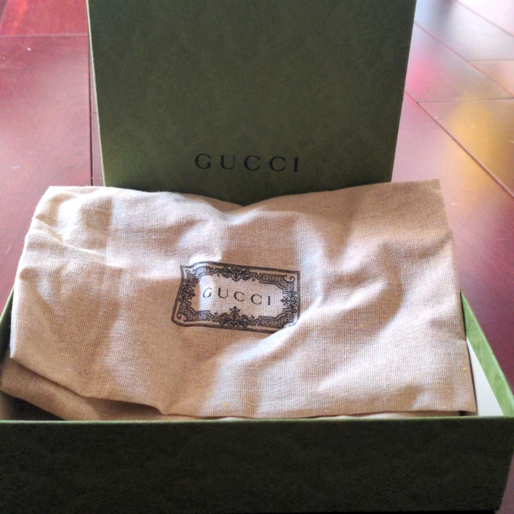 Green Gucci Box and Dustbag